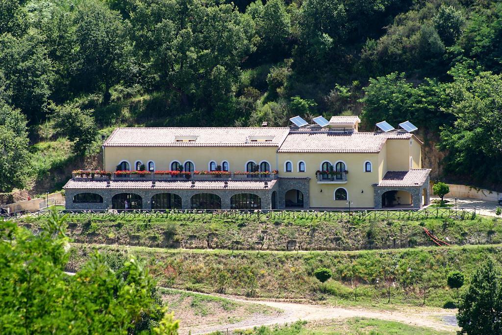 Agriturismo L'Arca Di Anna Brambilla Бельведере-Мариттимо Экстерьер фото